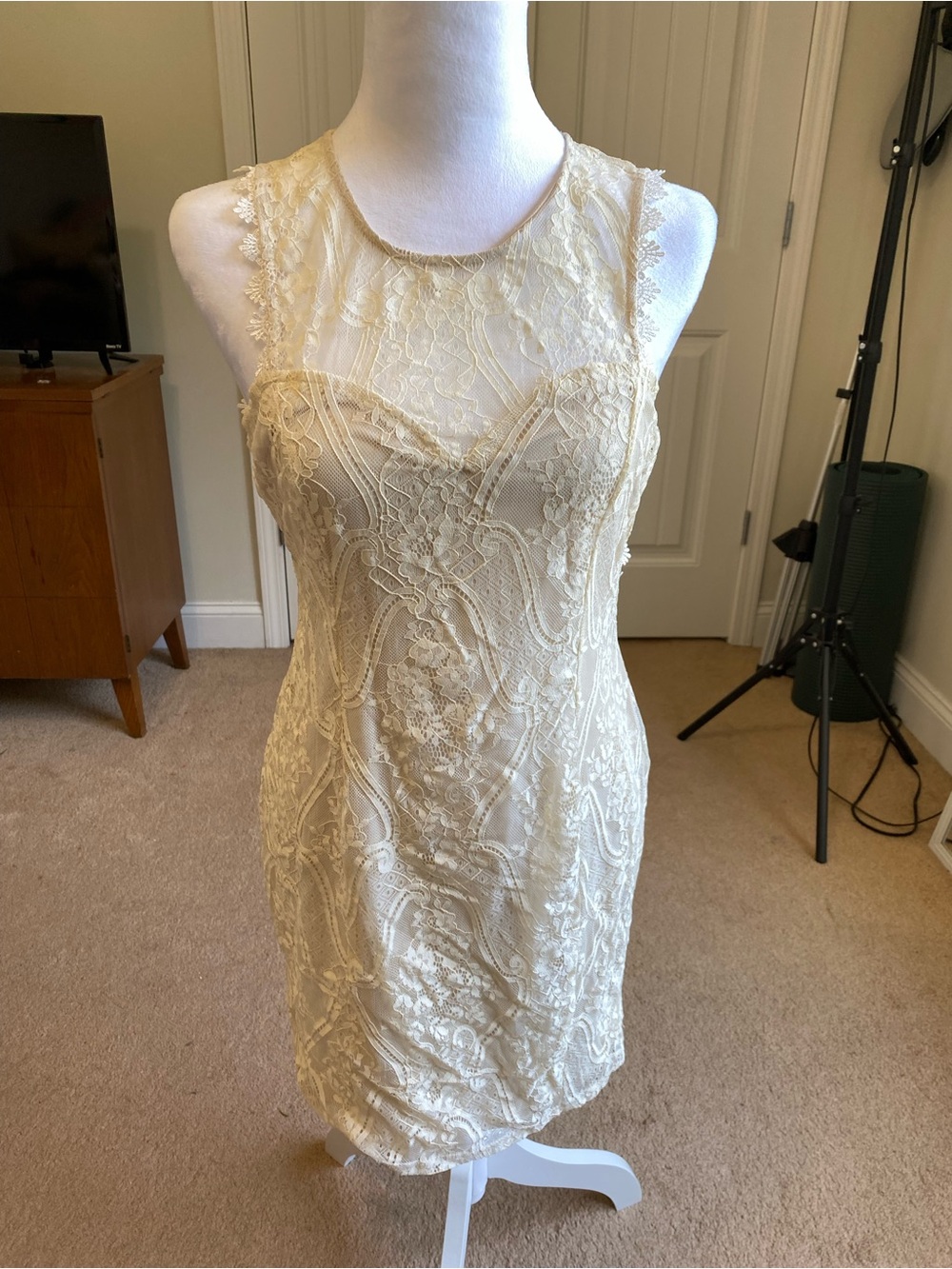Boho Cream Lace Cocktail Dress. Size Large